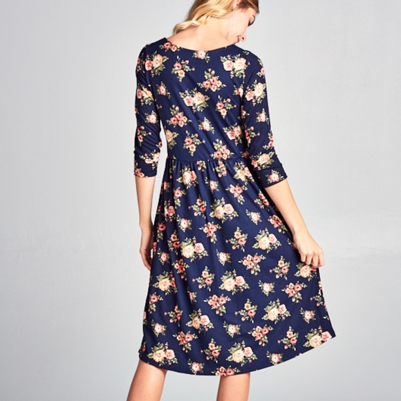 LAST ONE! 3/4 Sleeve Knit Dress - Picture 4 of 5